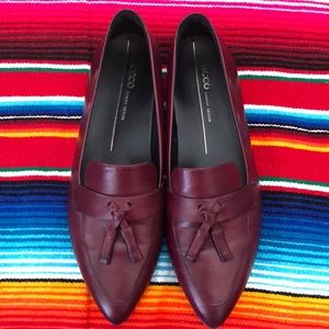 Ecco Shoes- dress flats size 40 (fits like 9.5)